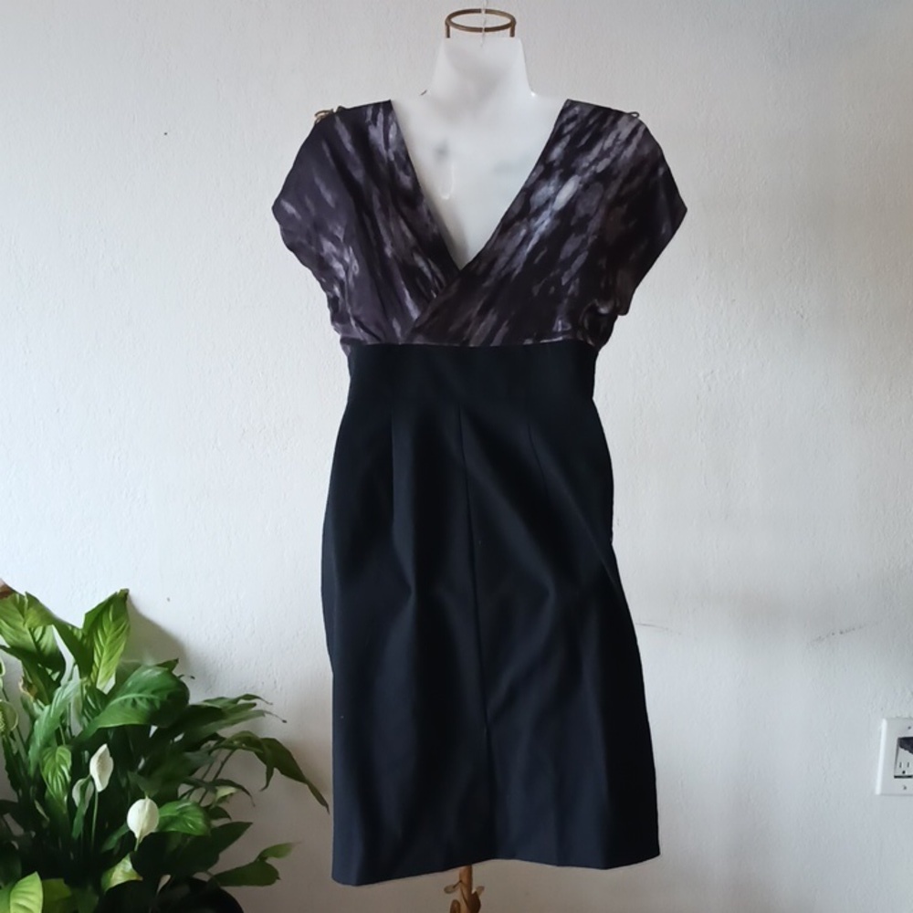 Banana Republic Monogram Surplice Sheath Dress Size 2 Silk Wool